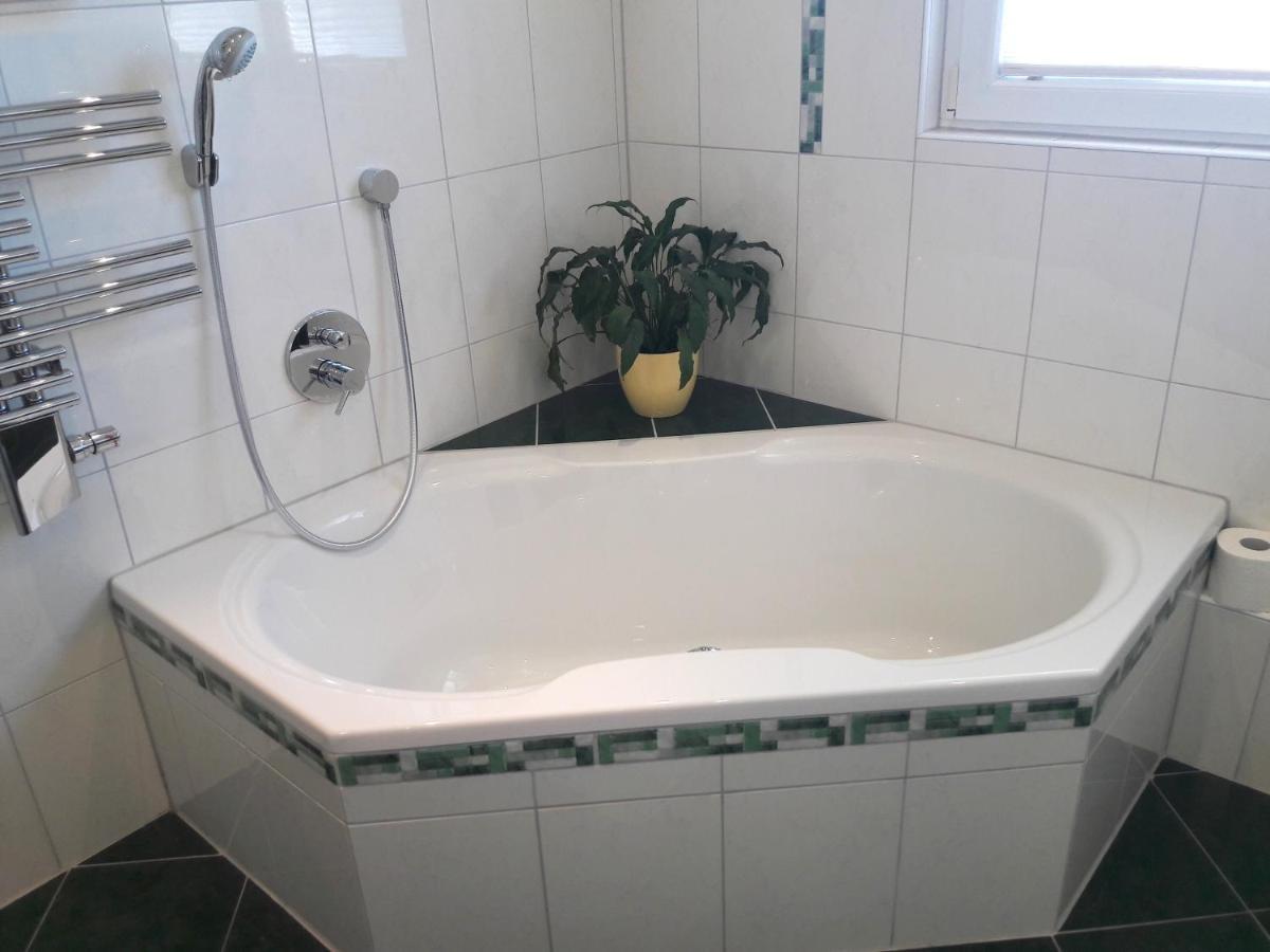 Ferienwohnung Ingrid Markt Erlbach Buitenkant foto